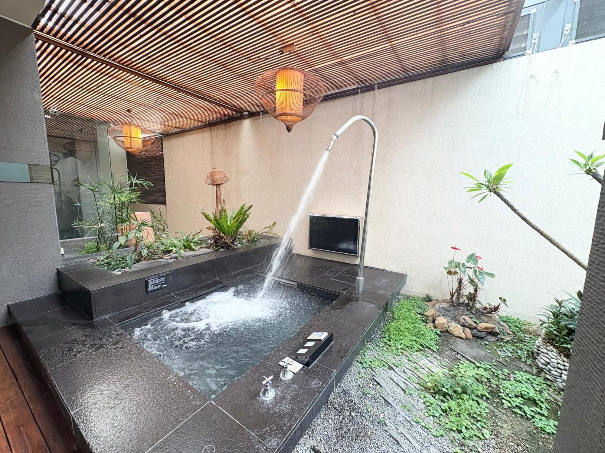 Xiadu Motel Taichung Luaran gambar