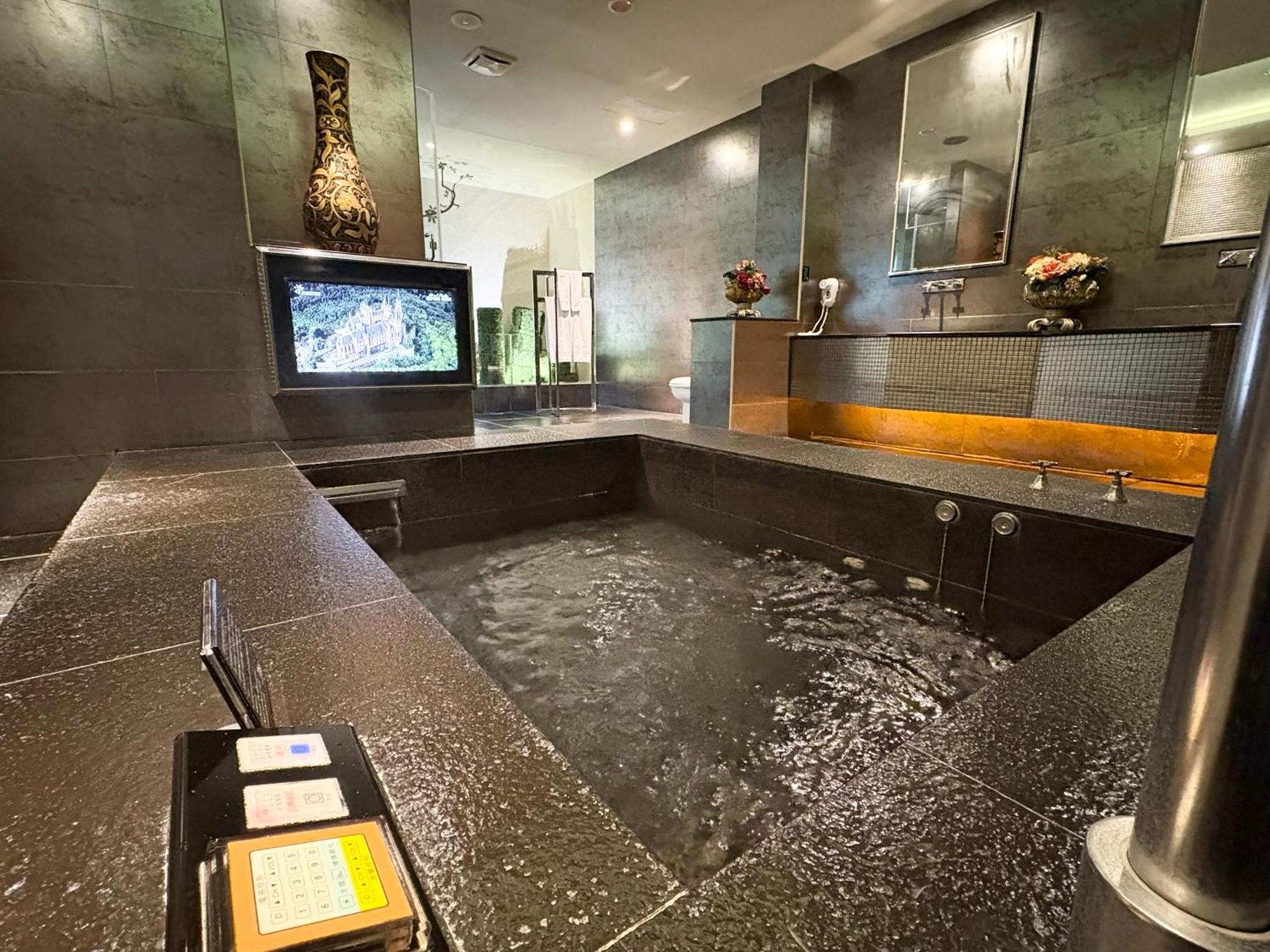 Xiadu Motel Taichung Luaran gambar