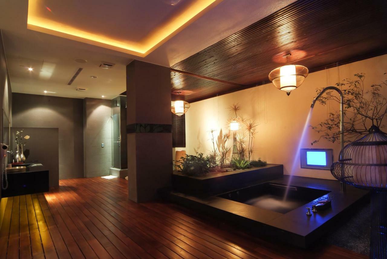 Xiadu Motel Taichung Luaran gambar